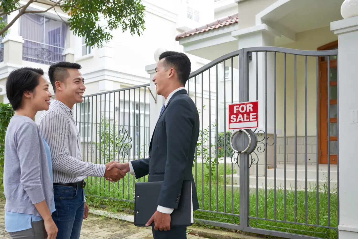 Cost of Buying a Condo in Manila: What to Expect